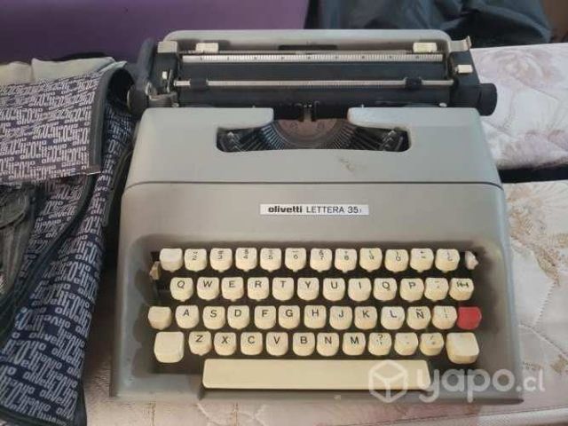 Maquina de escribir Oliviti