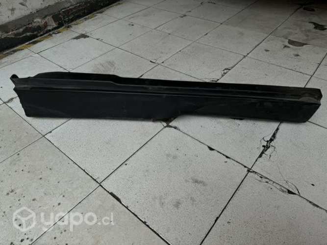 Moldura zócalo derecho Ssangyong New Actyon