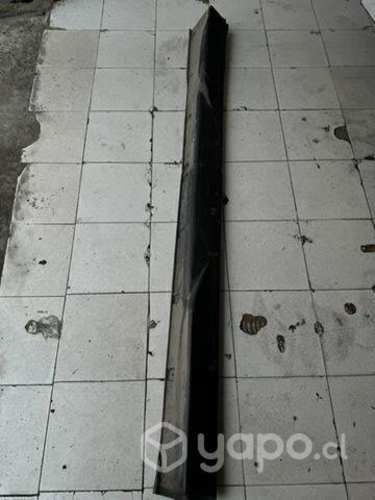 Moldura zócalo derecho Ssangyong New Actyon