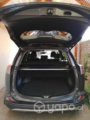 Toyota rav4 2018 2.0