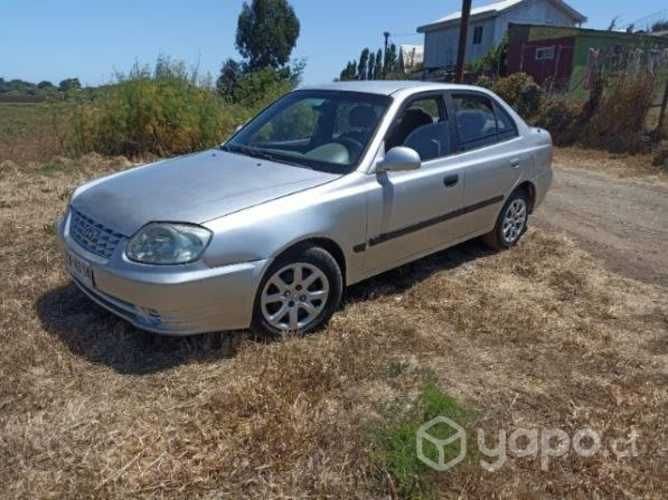 Hyunda Accent petrolero