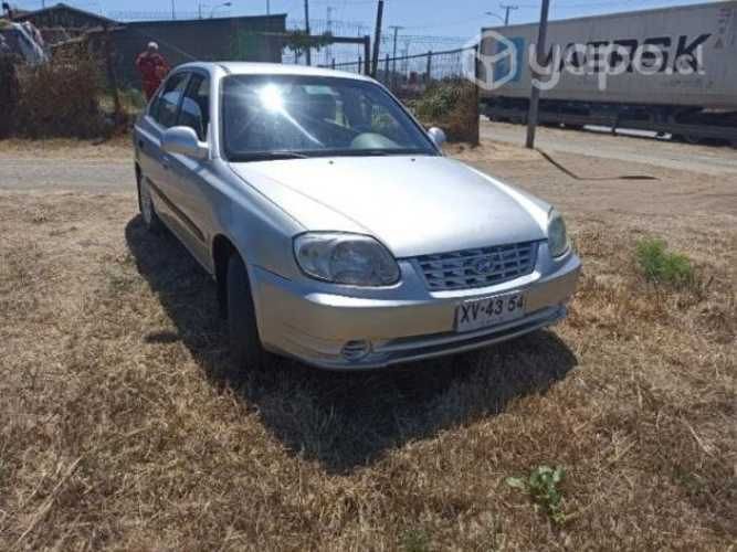 Hyunda Accent petrolero