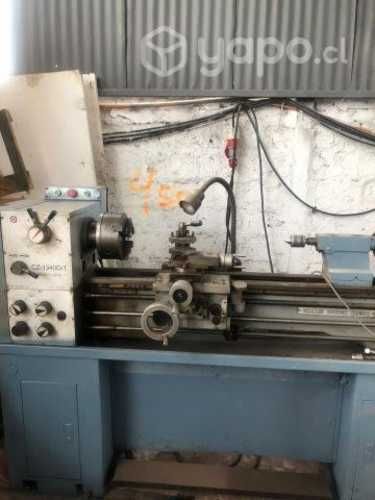 Torno paralelo de 1 metro