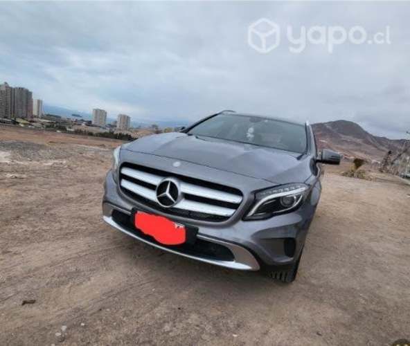 Vendo Mercedez GLA200 2015