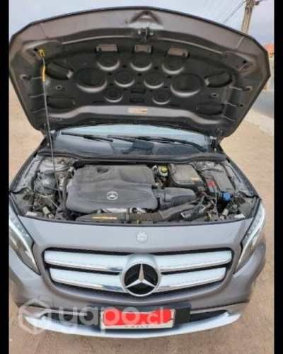 Vendo Mercedez GLA200 2015