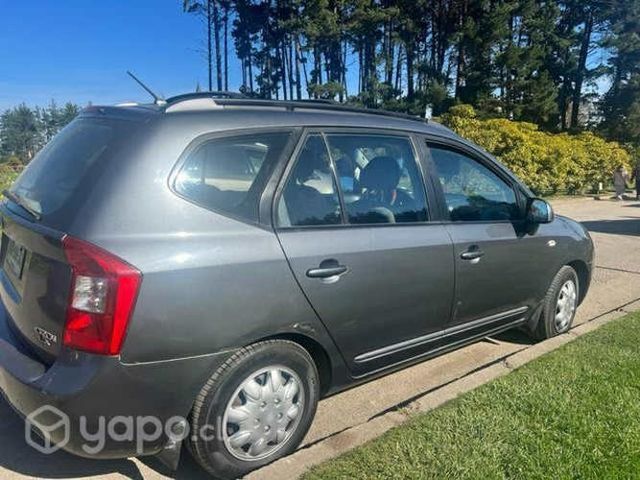 Kia carens 2007