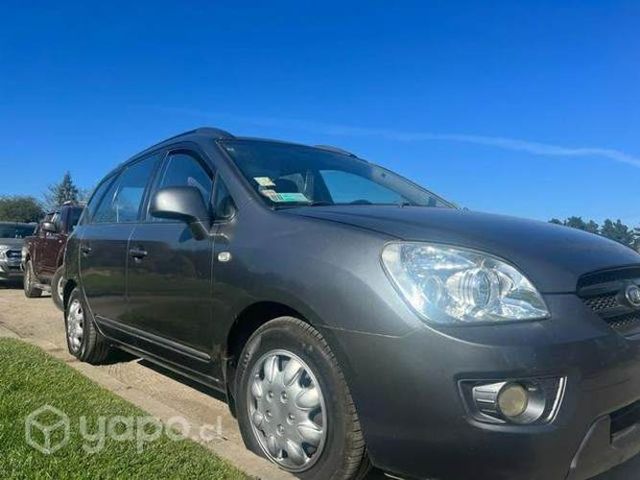 Kia carens 2007