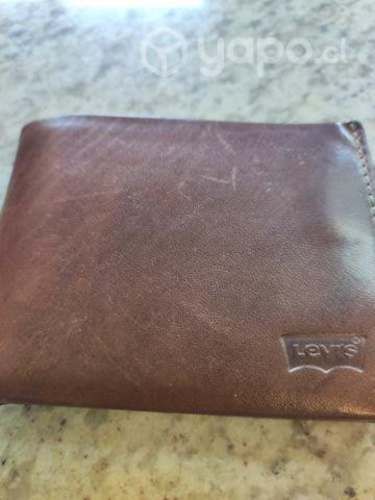 Billetera en buen estado