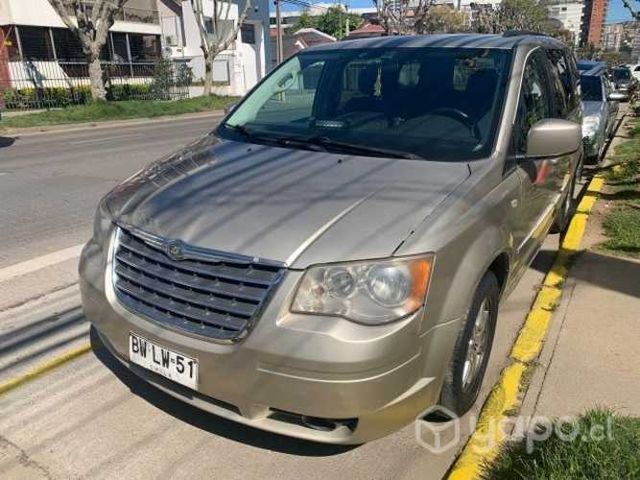 Chrysler grand town country 2009