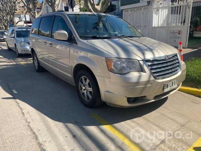 Chrysler grand town country 2009