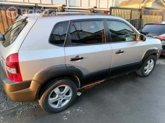 Hyundai tucson 2006