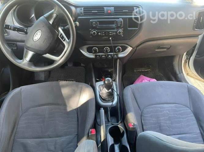 Se vende kia rio 5