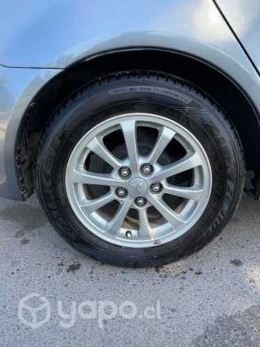 Mitsubishi lancer 2014