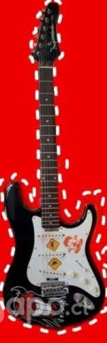 Guitarra electríca stratocaster samick + amplific