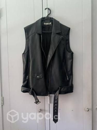 Chaqueta ecocuero basement Talla M/L