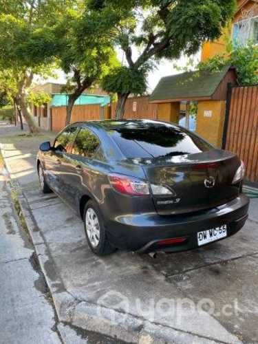 Mazda mazda3 2012