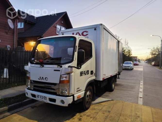 Camión jac urban 1040 2015