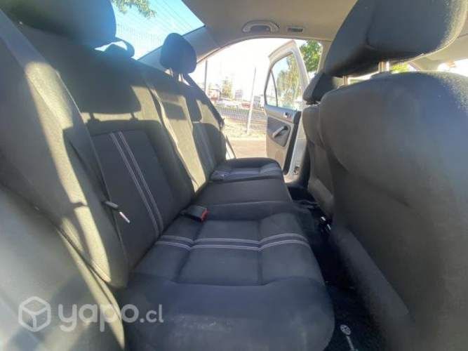 Volkswagen bora 2013