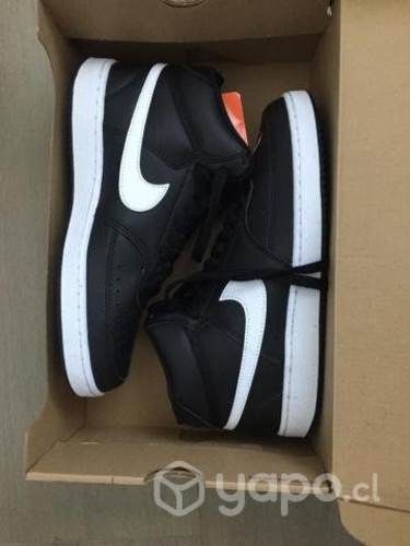 Zapatilla Nueva Nike Court Vision Mid Black