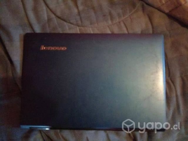 Computador Lenovo, 15 pulgadas