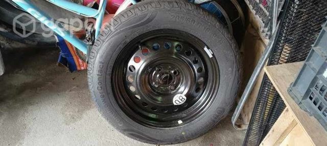 Neumático y llanta de repuesto Nissan kicks nuevo