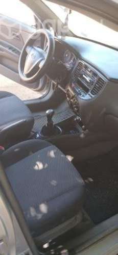 Vendo kia rio 5 hatchback 2009