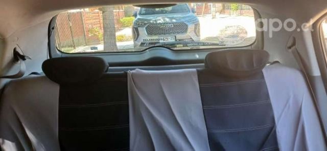 Vendo kia rio 5 hatchback 2009