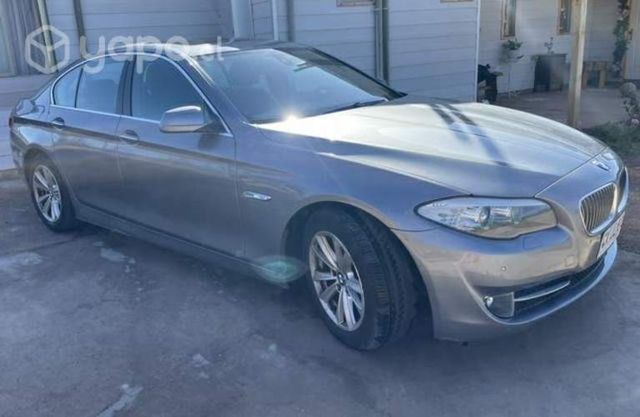 BMW 523i 5 series año 2011
