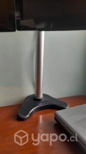 Soporte para dos monitores de hasta 19 pulgadas