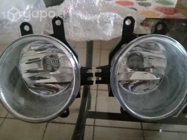 Neblineros toyota yaris sedan 2014-2017