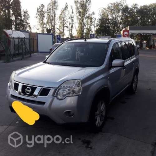 Nissan x-trail 2013