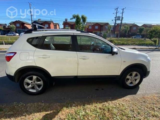 Nissan qashqai 2011