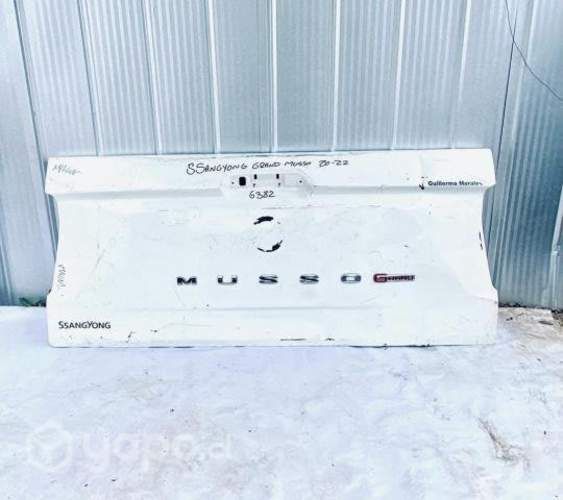 Portalón ssanyong musso