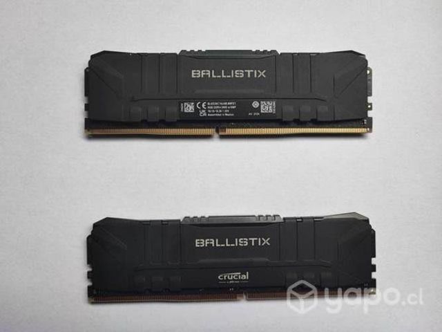 DDR4 DIMM Crucial Ballistix BL8G36C16U4B