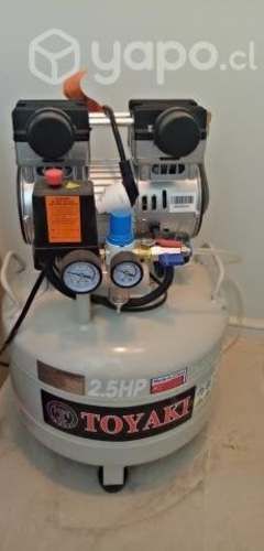 Compresor dental TOYAKI