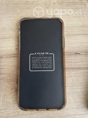 Carcasa marca Coach iPhone 11