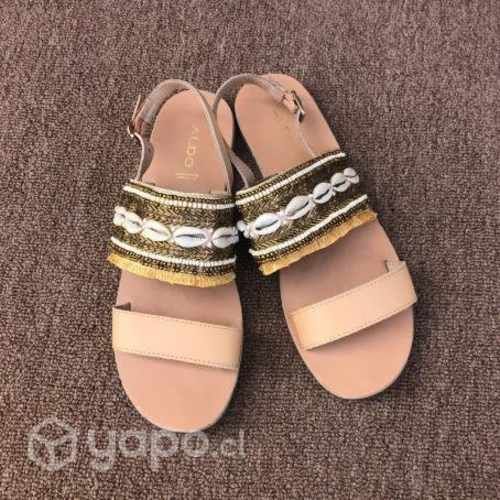 Sandalias sin taco aldo