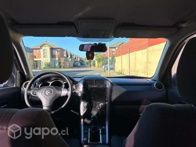 Suzuki grand nomade 2014