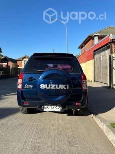 Suzuki grand nomade 2014