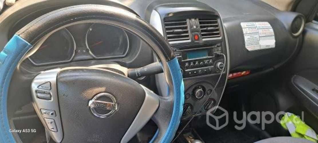 Taxi nissan versa 2019