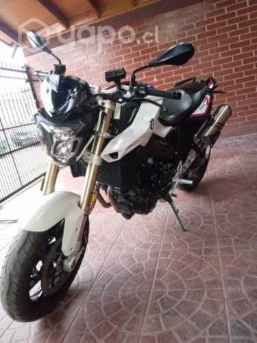BMW F800R año 2020, segundo dueño, como nueva.
