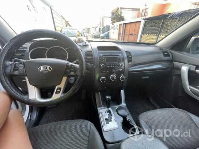 Kia sorento 2011