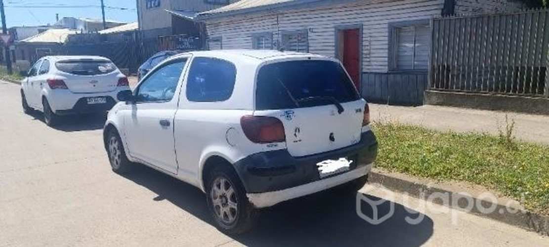 Toyota Yaris Sport 2004