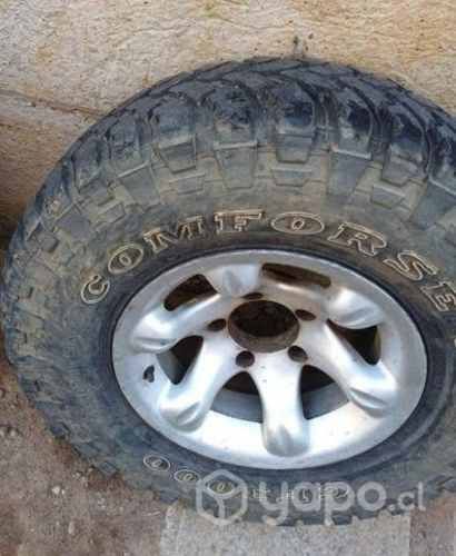 4 Neumáticos con llantas