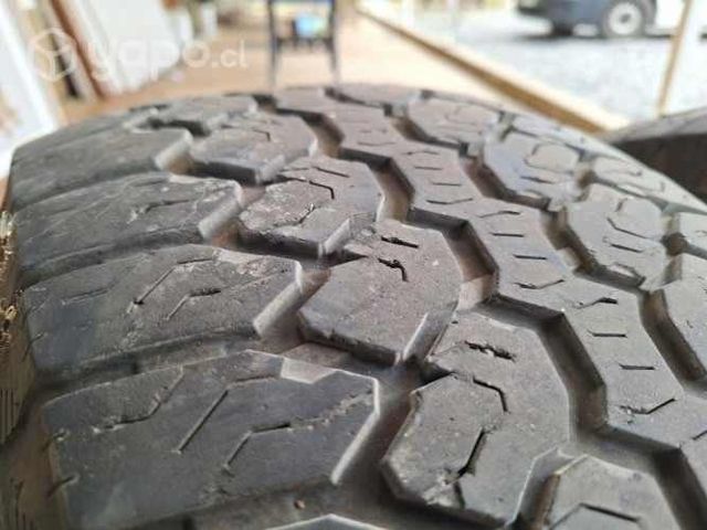 Neumáticos A/T 265/70/R17