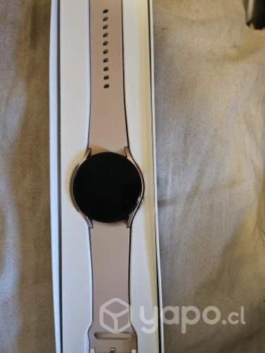 Smart watch Samsung 4 nuevo con caja y boleta