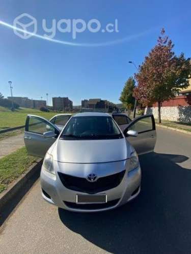 Toyota Yaris 2010