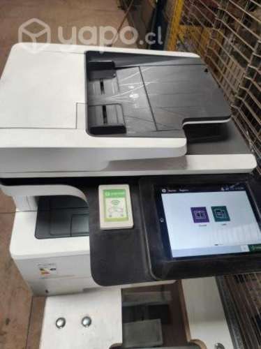 Impresora multifunción HP LaserJet Managed de la s