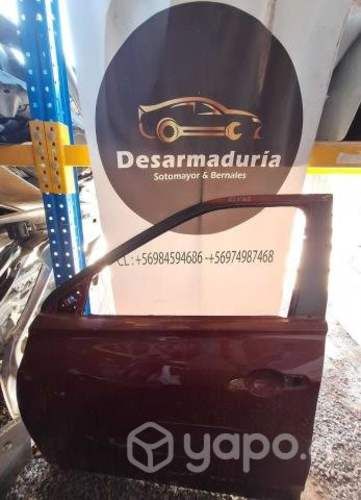 Puerta Kicks delantera Lh 3.0