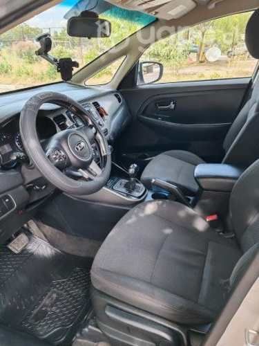 Vendo Kia Carens 2014 Diesel para 7 pasajeros